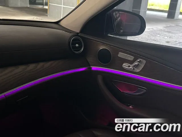 Mercedes-Benz E-Класс 2020 thumb 9