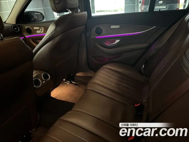 Mercedes-Benz E-Класс 2020 thumb 10
