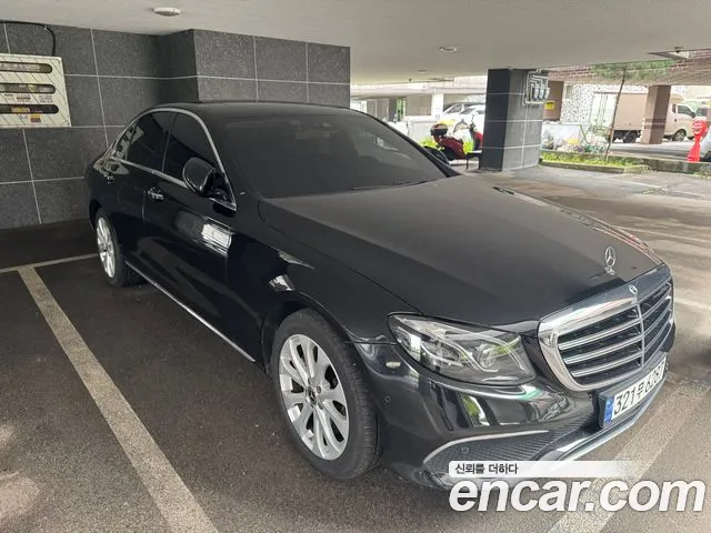 Mercedes-Benz E-Класс 2020 thumb 11