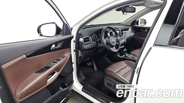 Kia Sorento 2017 thumb 10