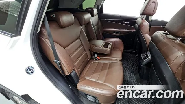 Kia Sorento 2017 thumb 11
