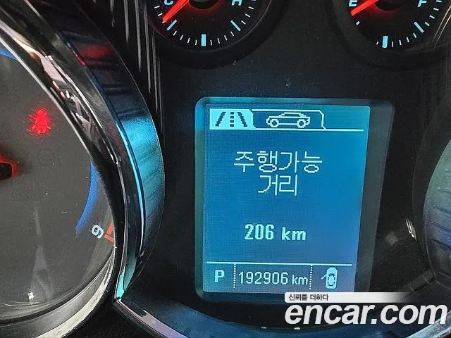 ChevroletGMDaewoo Cruze 2016 thumb 10