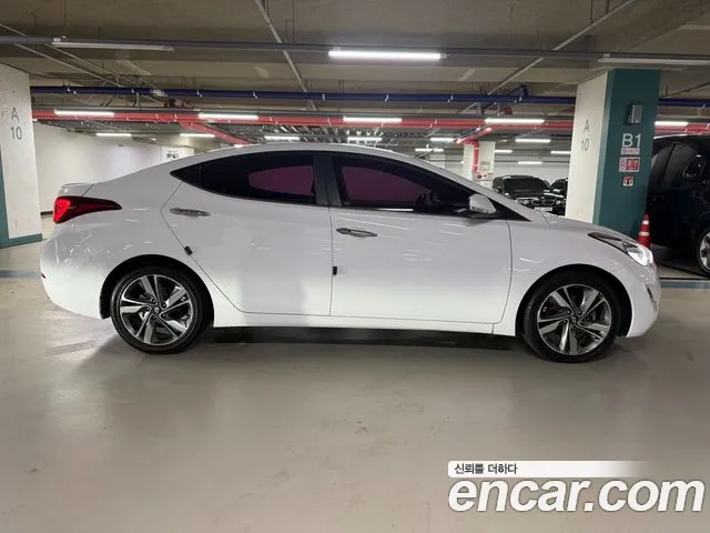 Hyundai Avante 2013 thumb 3