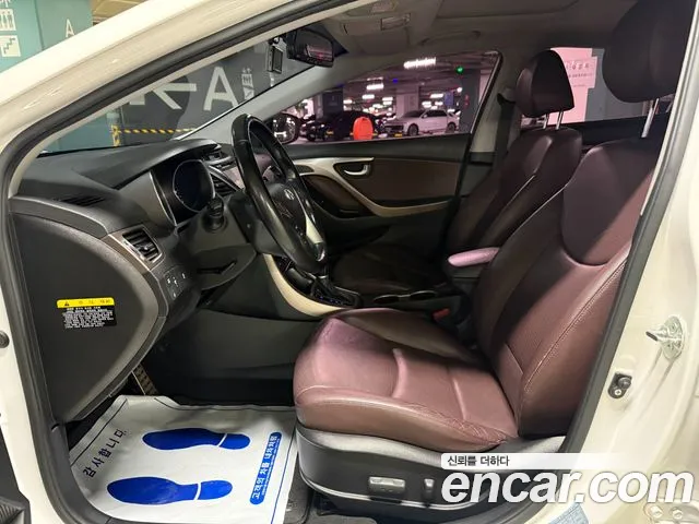 Hyundai Avante 2013 thumb 7