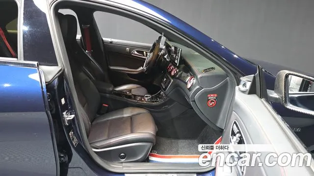 Mercedes-Benz CLA 2017 thumb 11