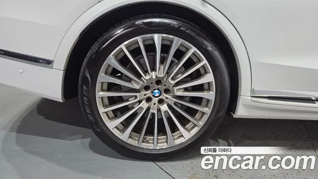 BMW X7 2023 thumb 5