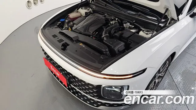 Hyundai Grandeur 2023 thumb 6