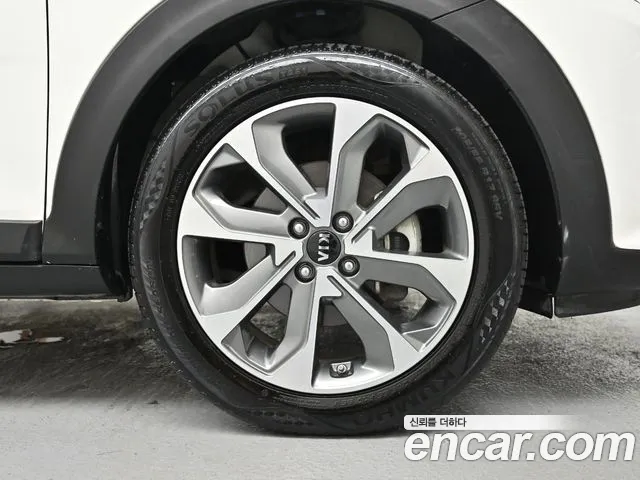 Kia Stonic 2019 thumb 5