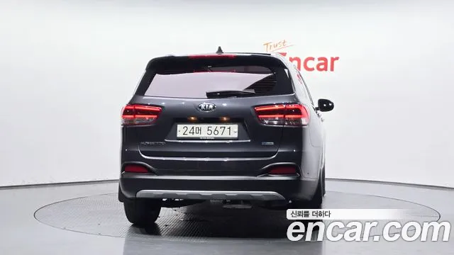Kia Sorento 2014 thumb 4