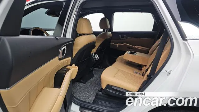 Kia Sorento 2023 thumb 12