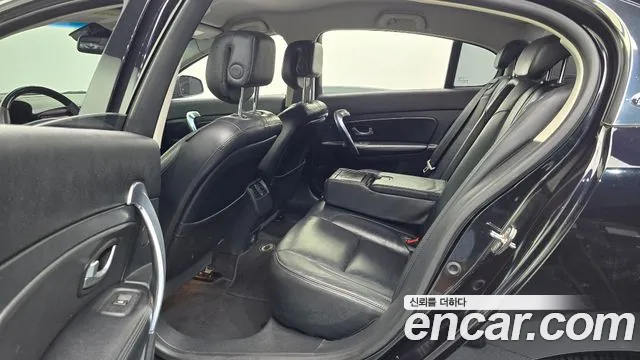 Renault-KoreaSamsung SM5 2010 thumb 12