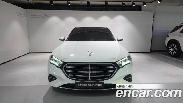 Mercedes-Benz E-Класс 2024 thumb 6