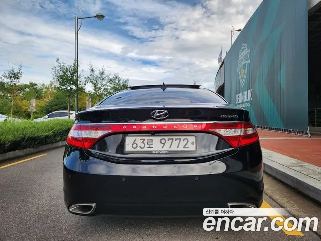 Hyundai Grandeur 2013 thumb 4