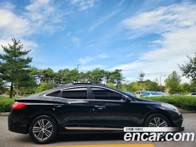Hyundai Grandeur 2013 thumb 8