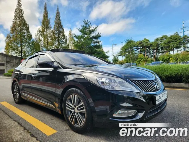 Hyundai Grandeur 2013 thumb 12