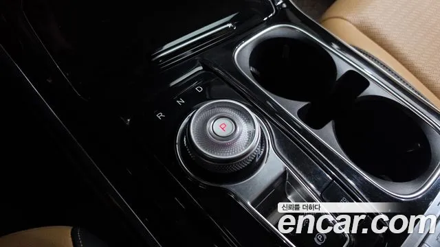 Kia Carnival 2021 thumb 9