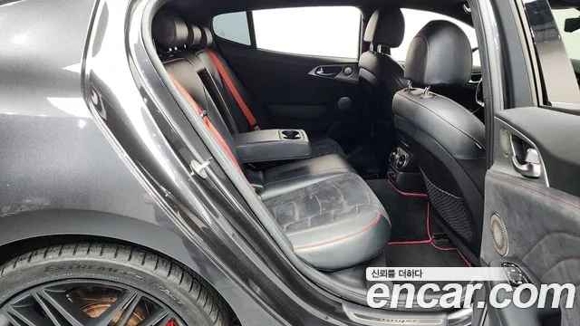 Kia Stinger 2020 thumb 11