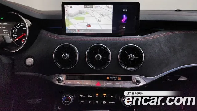 Kia Stinger 2020 thumb 12