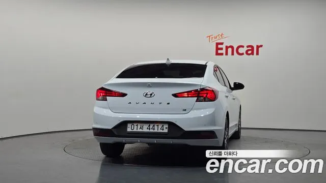 Hyundai Avante 2019 thumb 3
