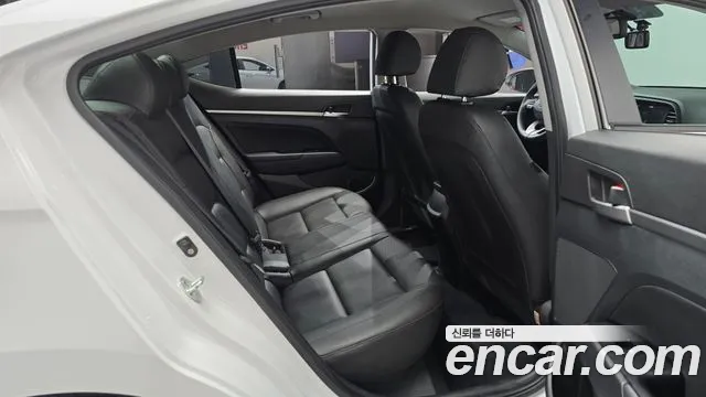 Hyundai Avante 2019 thumb 10