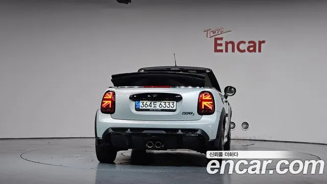 MINI Cooper Convertible 2022 thumb 3