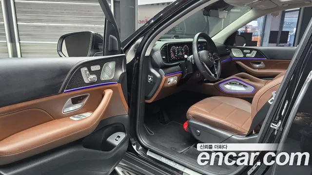 Mercedes-Benz GLE 2025 thumb 10