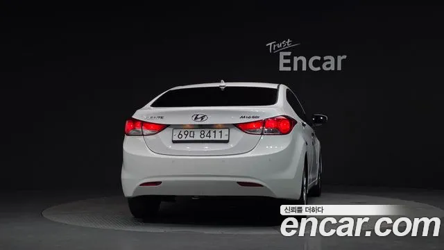 Hyundai Avante 2011 thumb 4