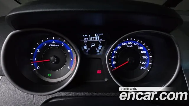 Hyundai Avante 2011 thumb 8