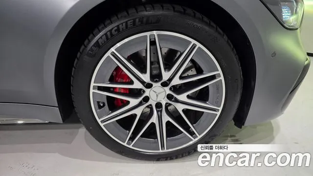 Mercedes-Benz AMG GT 2026 thumb 5