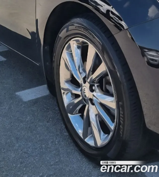 Kia Carnival 2019 thumb 5