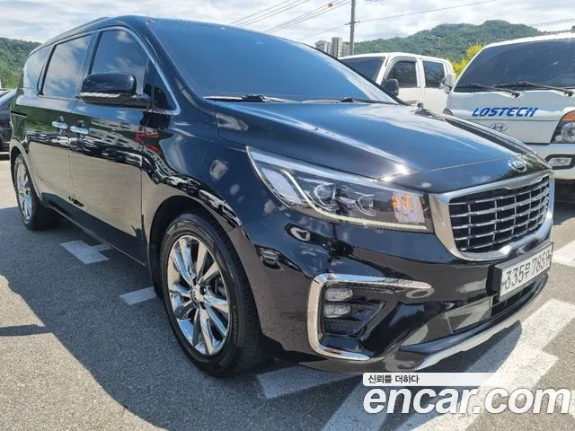 Kia Carnival 2019 thumb 6