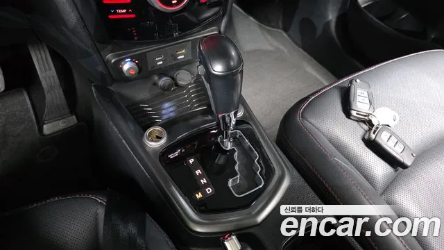 KG_Mobility_Ssangyong TIBOLI 2016 thumb 9