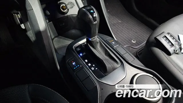 Hyundai Santa Fe 2013 thumb 9