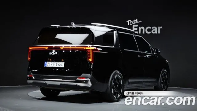 Kia Carnival 2025 thumb 2