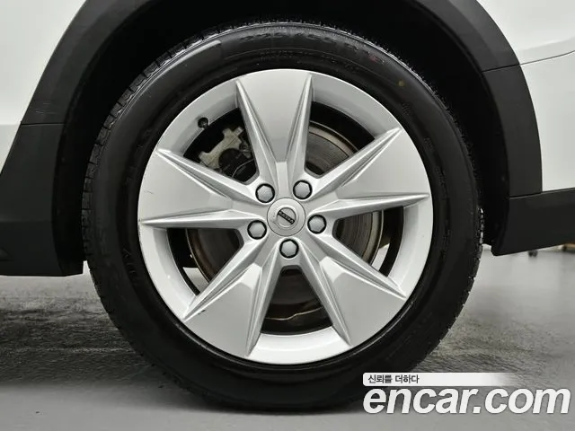 Volvo V60 2020 thumb 5