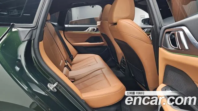 BMW i4 2022 thumb 10