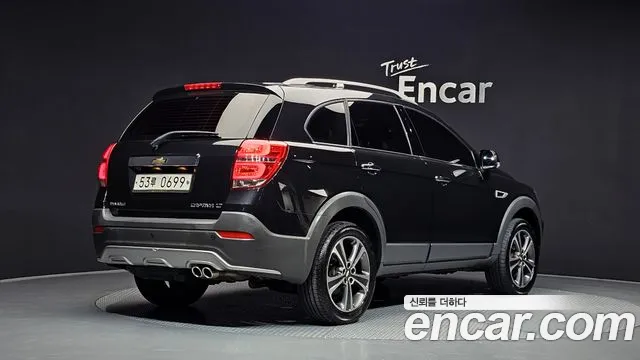 ChevroletGMDaewoo Captiva 2016 thumb 2