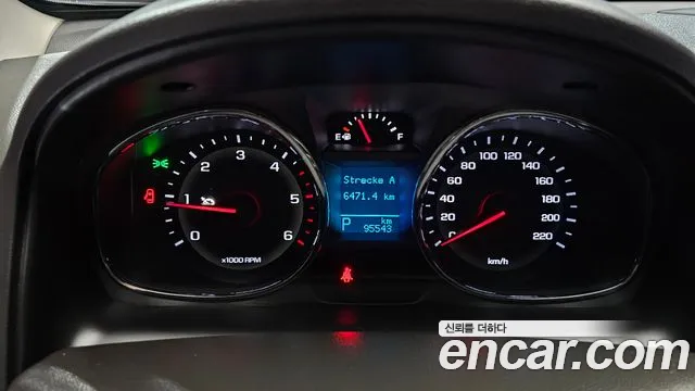 ChevroletGMDaewoo Captiva 2016 thumb 8