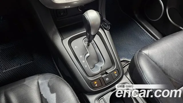 ChevroletGMDaewoo Captiva 2016 thumb 9
