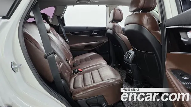 Kia Sorento 2015 thumb 10