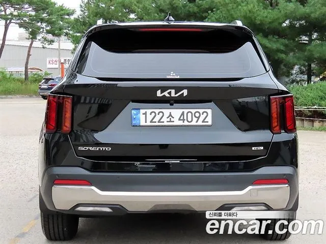 Kia Sorento 2024 thumb 4