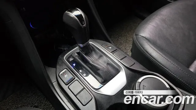 Hyundai Santa Fe 2013 thumb 9