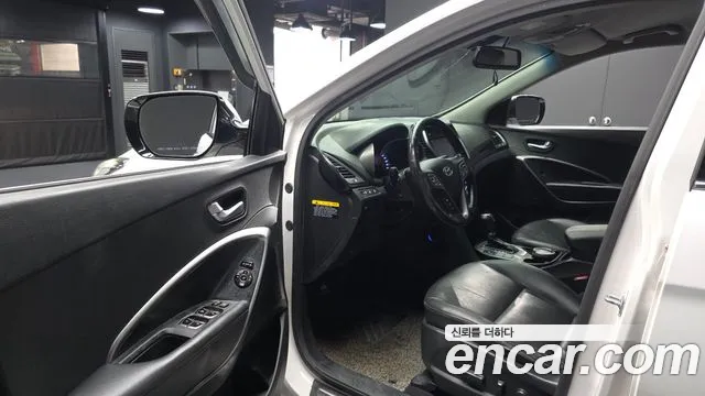 Hyundai Santa Fe 2013 thumb 10