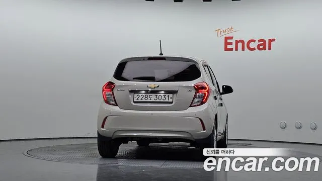 ChevroletGMDaewoo Spark 2015 thumb 4