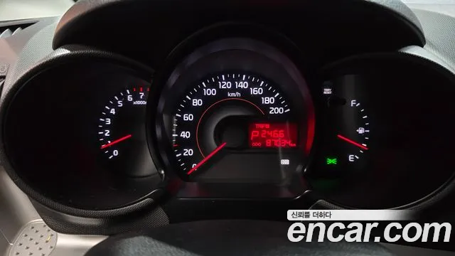 Kia Ray 2013 thumb 8
