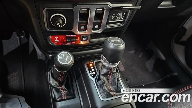 Jeep Wrangler 2020 thumb 9