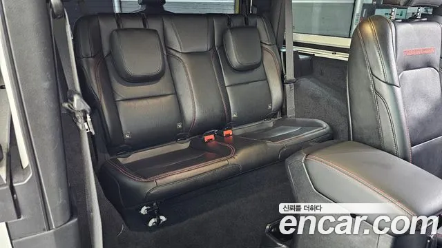 Jeep Wrangler 2020 thumb 12