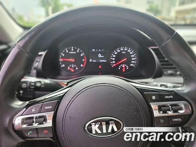 Kia K7 2017 thumb 3