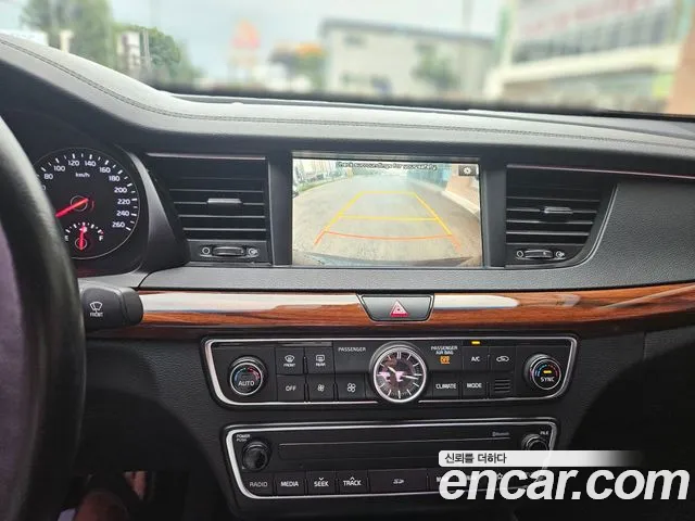 Kia K7 2017 thumb 5