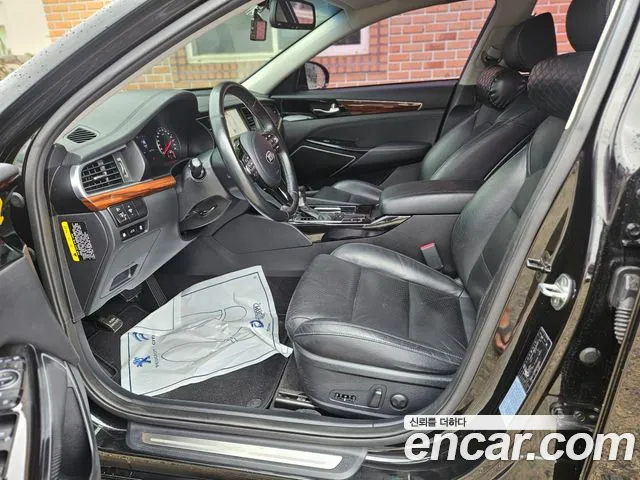 Kia K7 2017 thumb 10